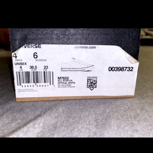 Converse - Picture 2 of 2